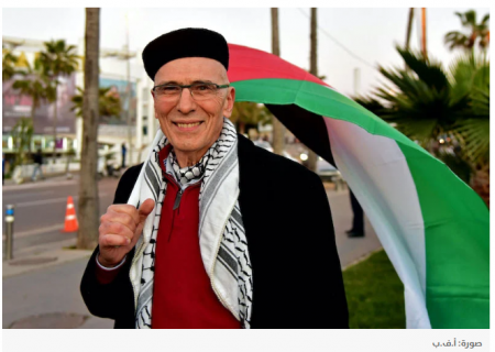 الناشط سيون أسيدون يفارق الحياة